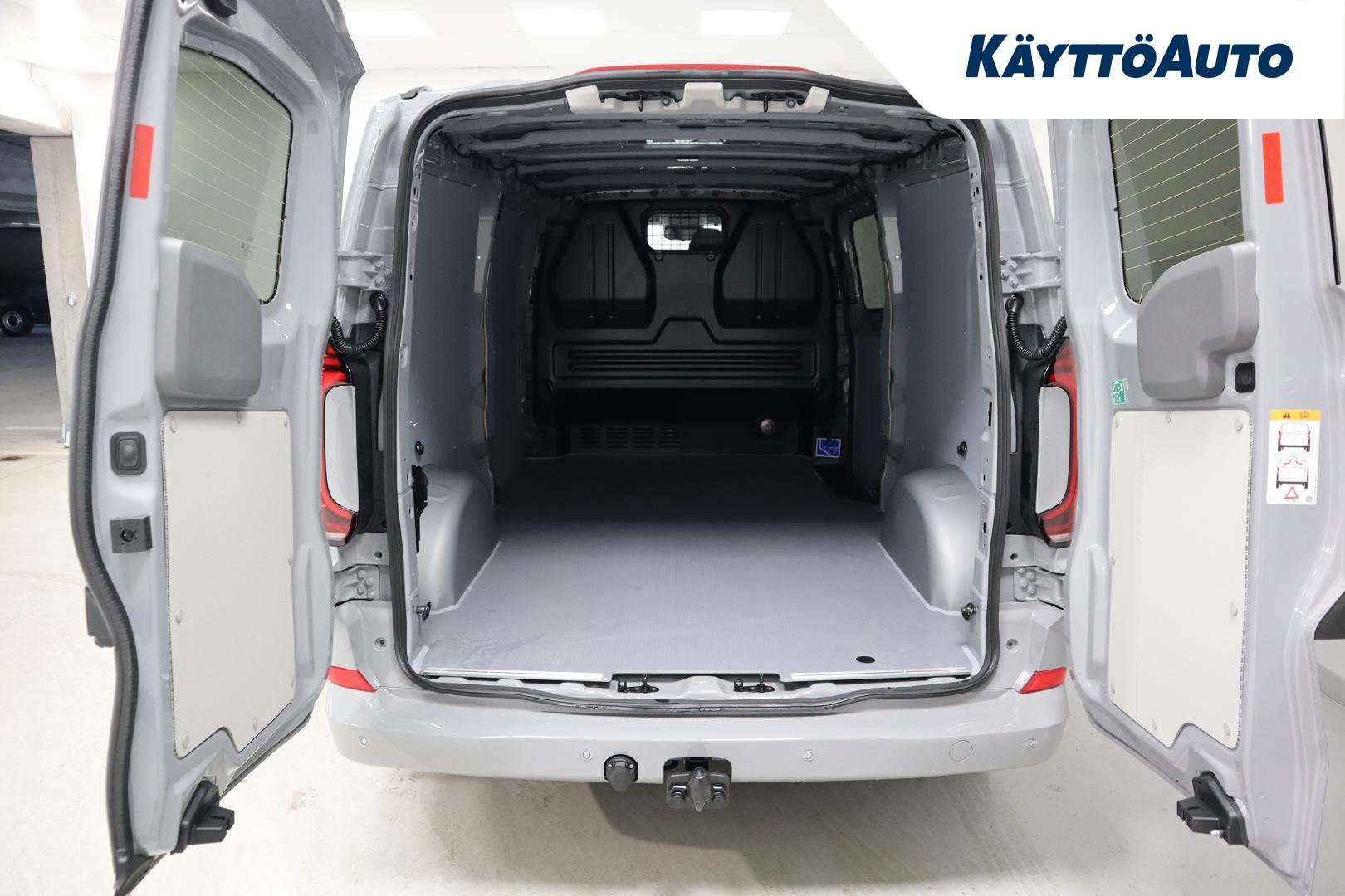 VOLKSWAGEN Transporter 2026