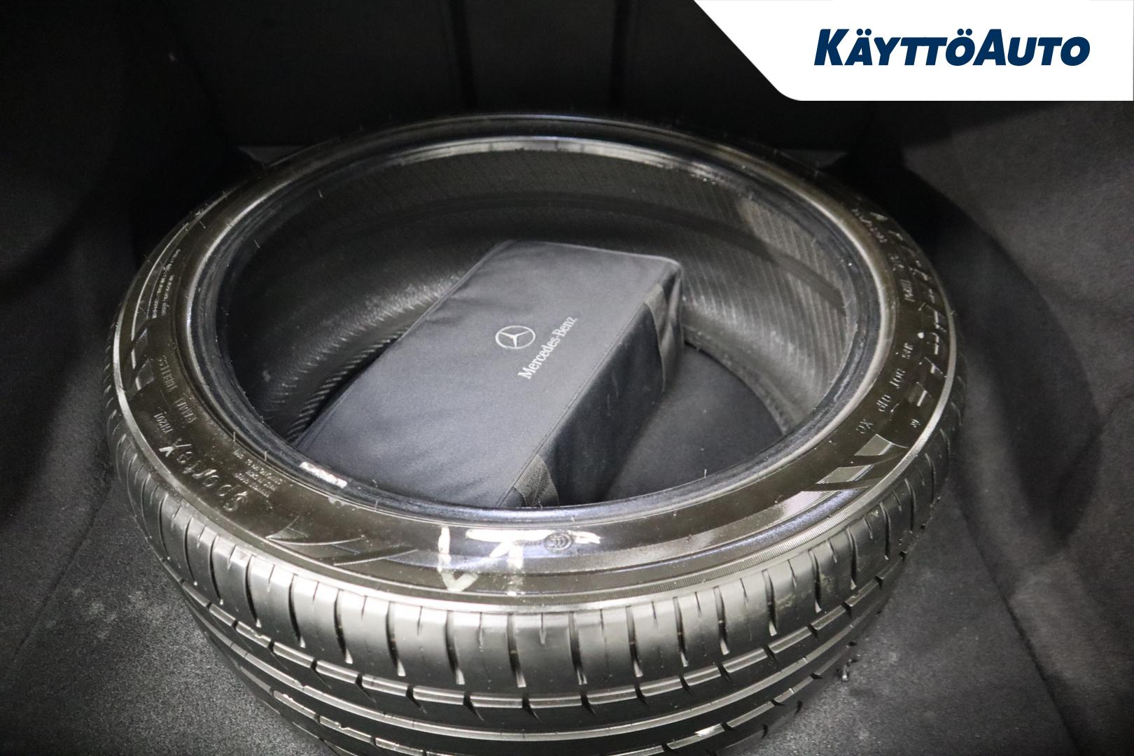 MERCEDES-BENZ EQE 2022