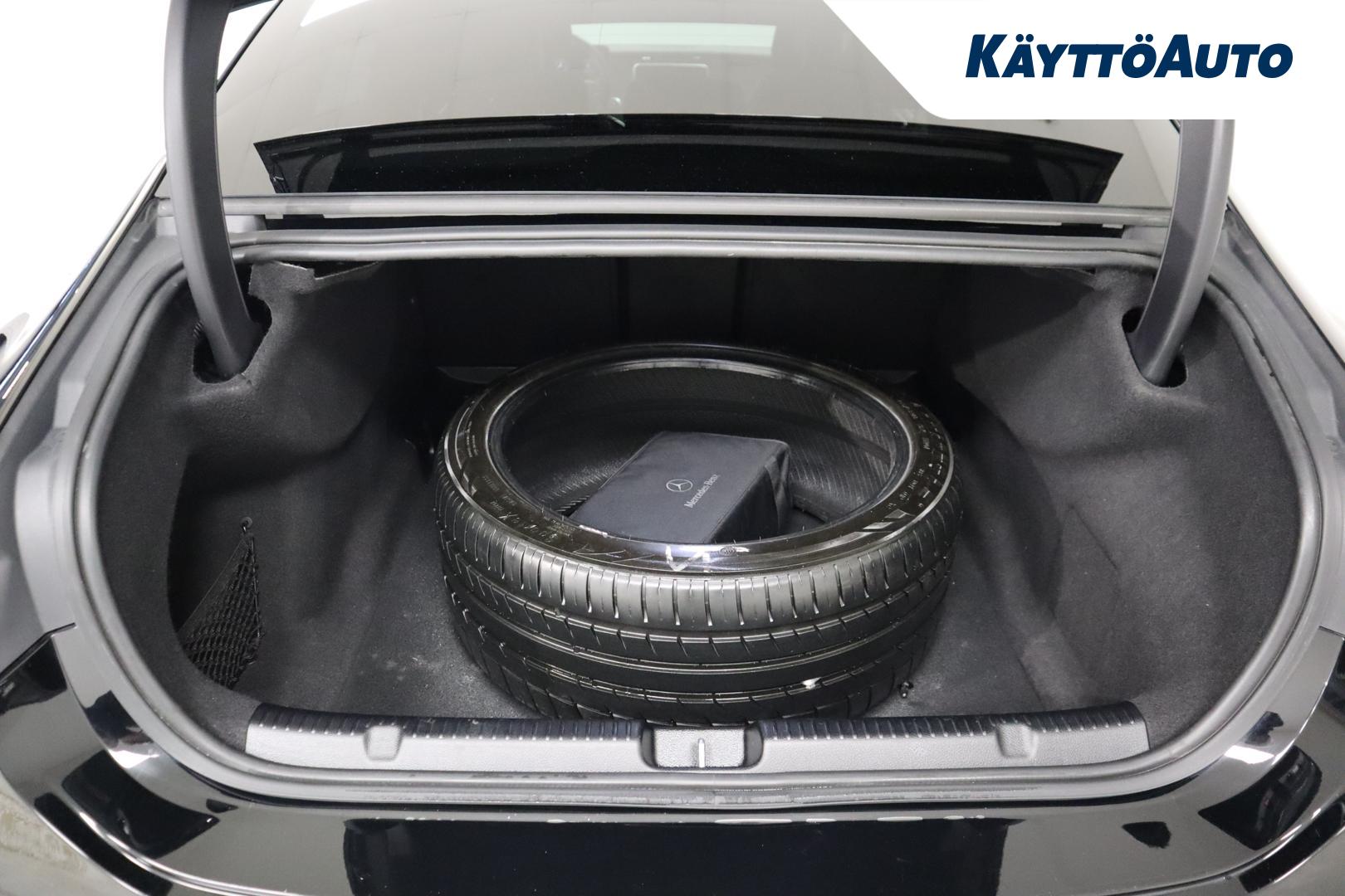 MERCEDES-BENZ EQE 2022