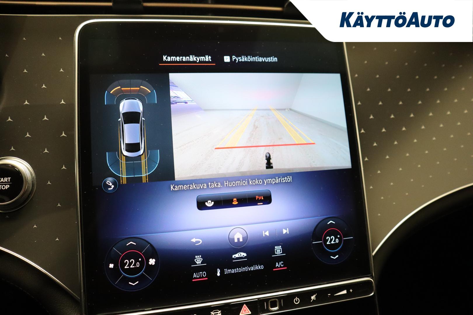 MERCEDES-BENZ EQE 2022