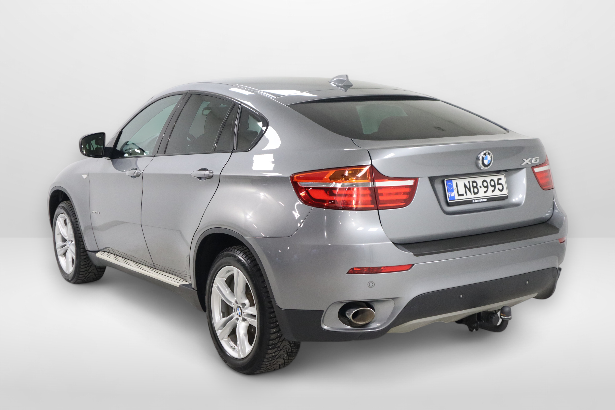 BMW X6 2013