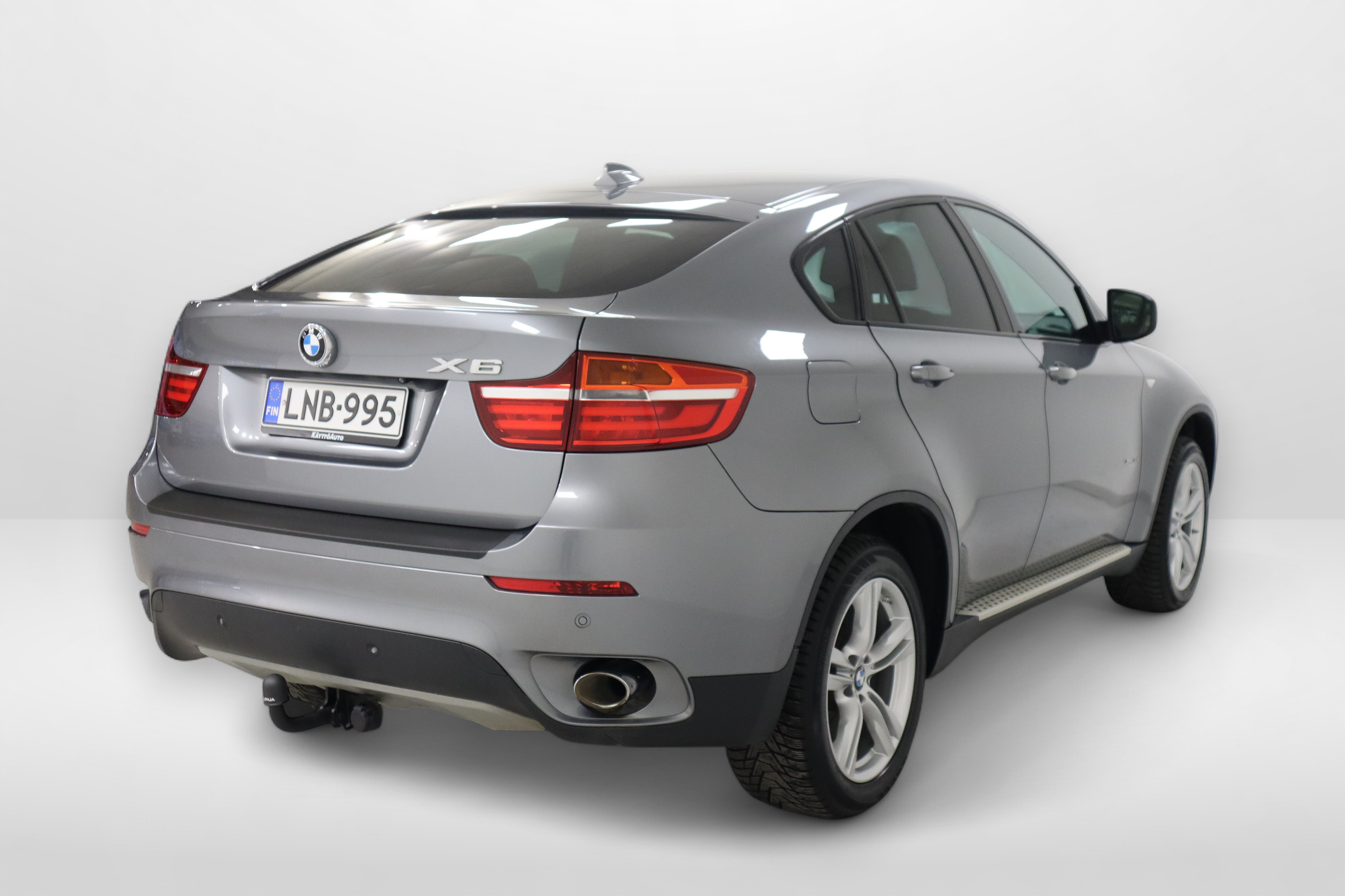 BMW X6 2013