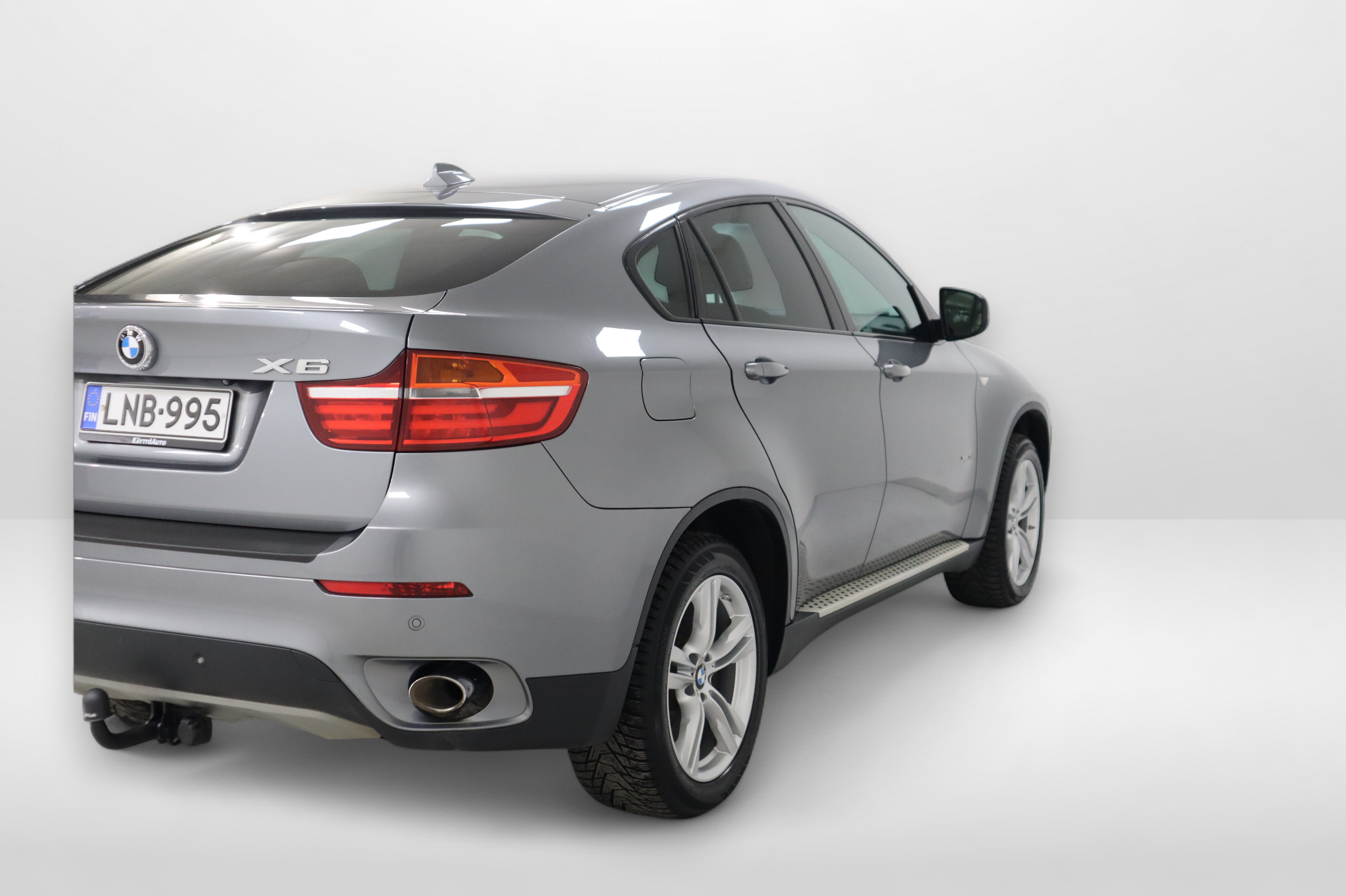 BMW X6 2013