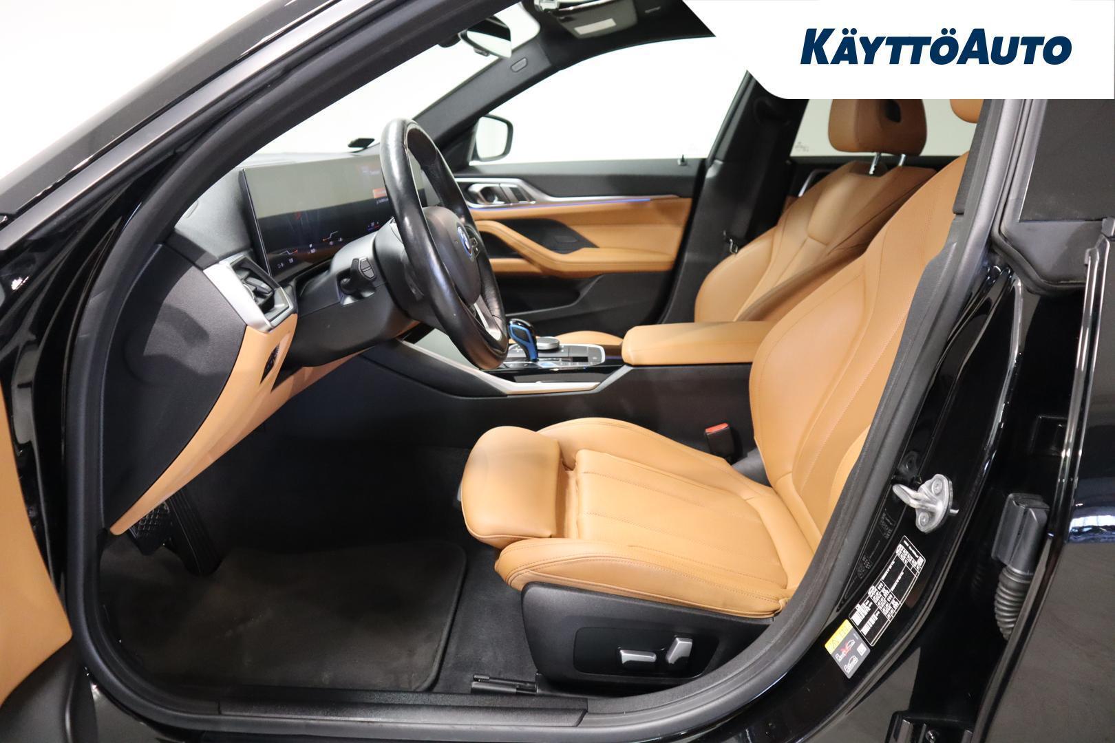 BMW i4 14