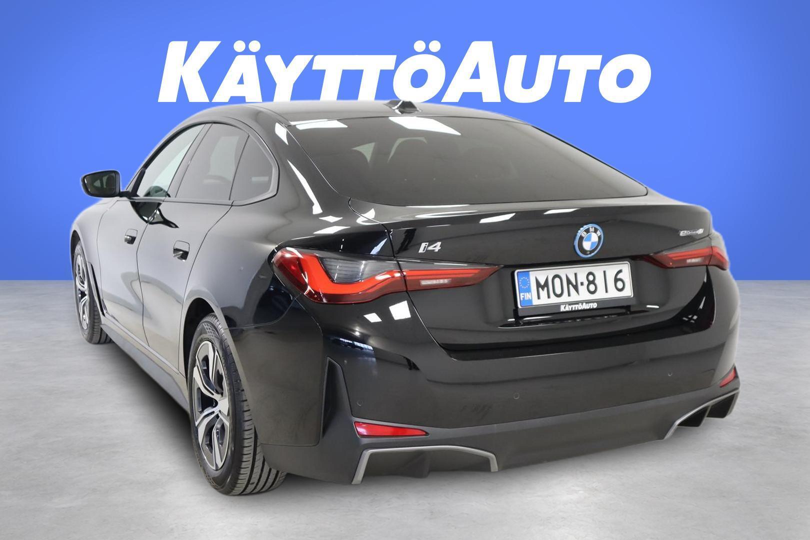 BMW i4 8