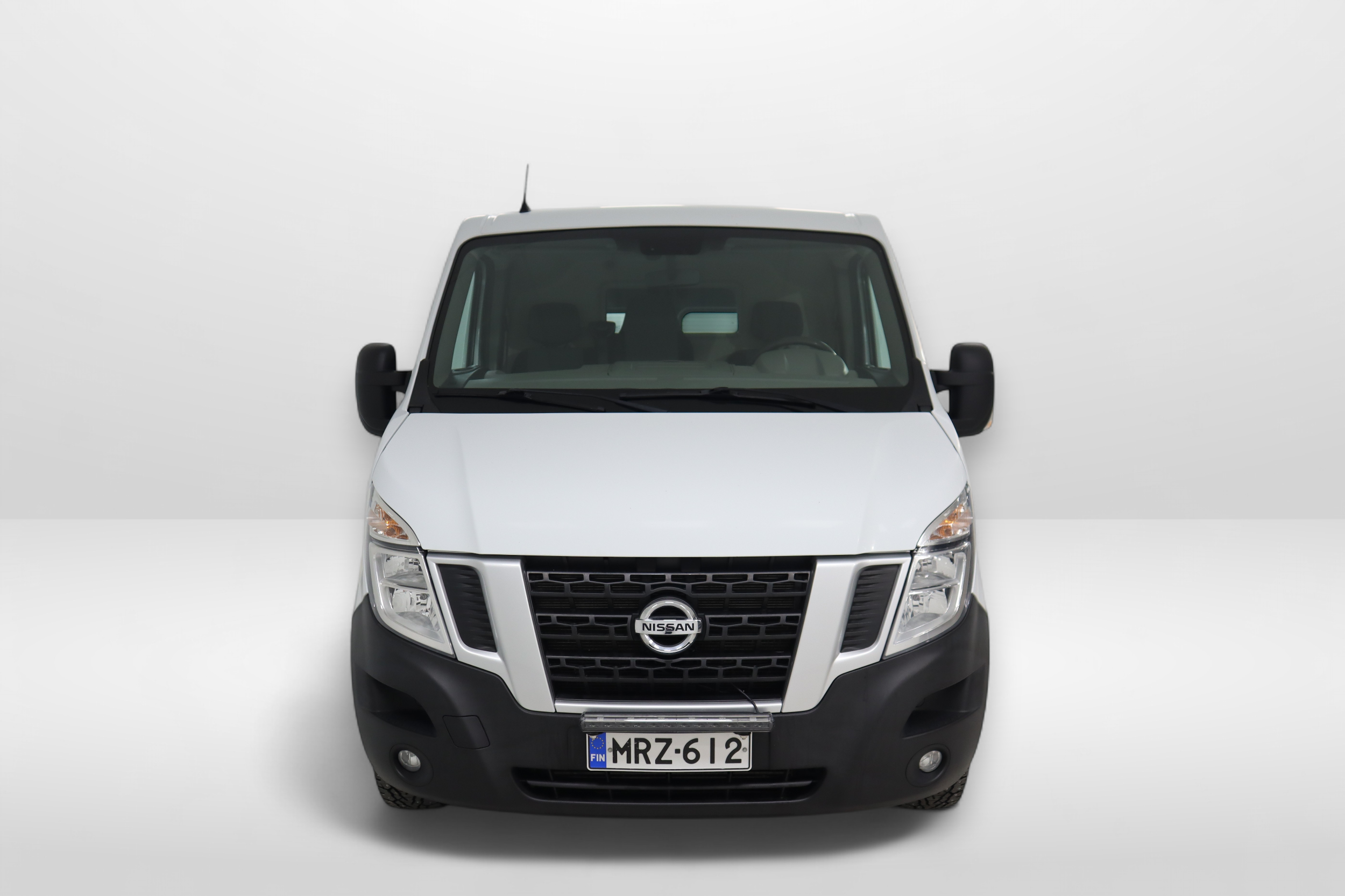 NISSAN NV400 2016