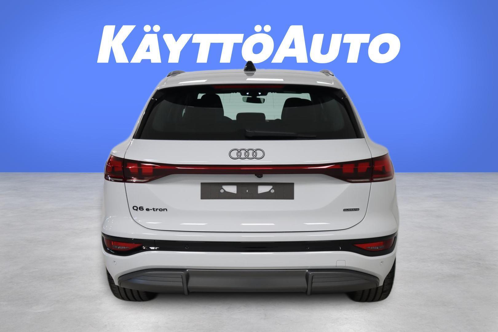 AUDI Q6 e-tron 9