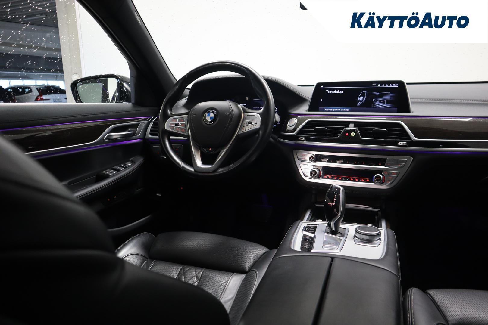 BMW 745 2019