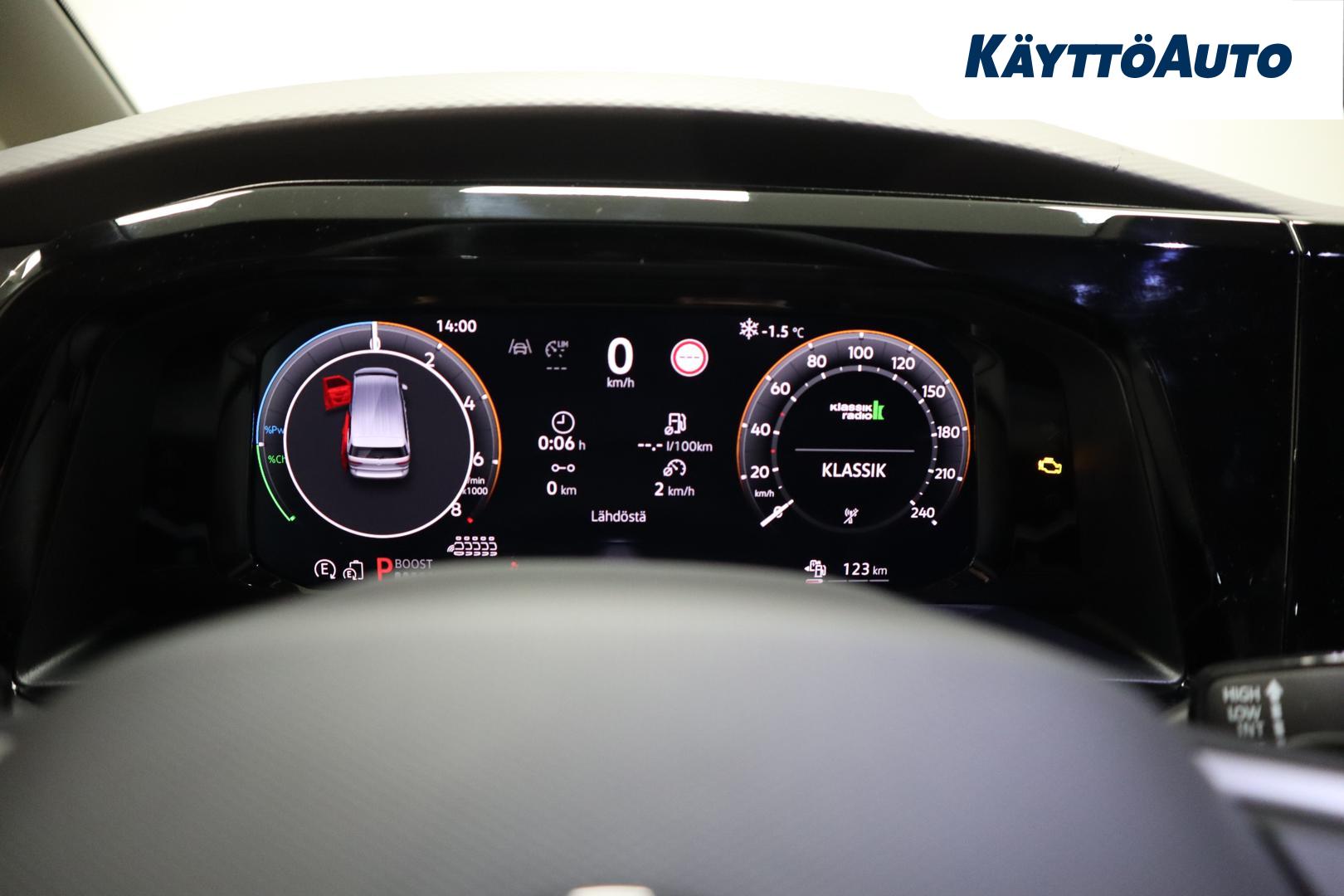 VOLKSWAGEN Multivan 2026