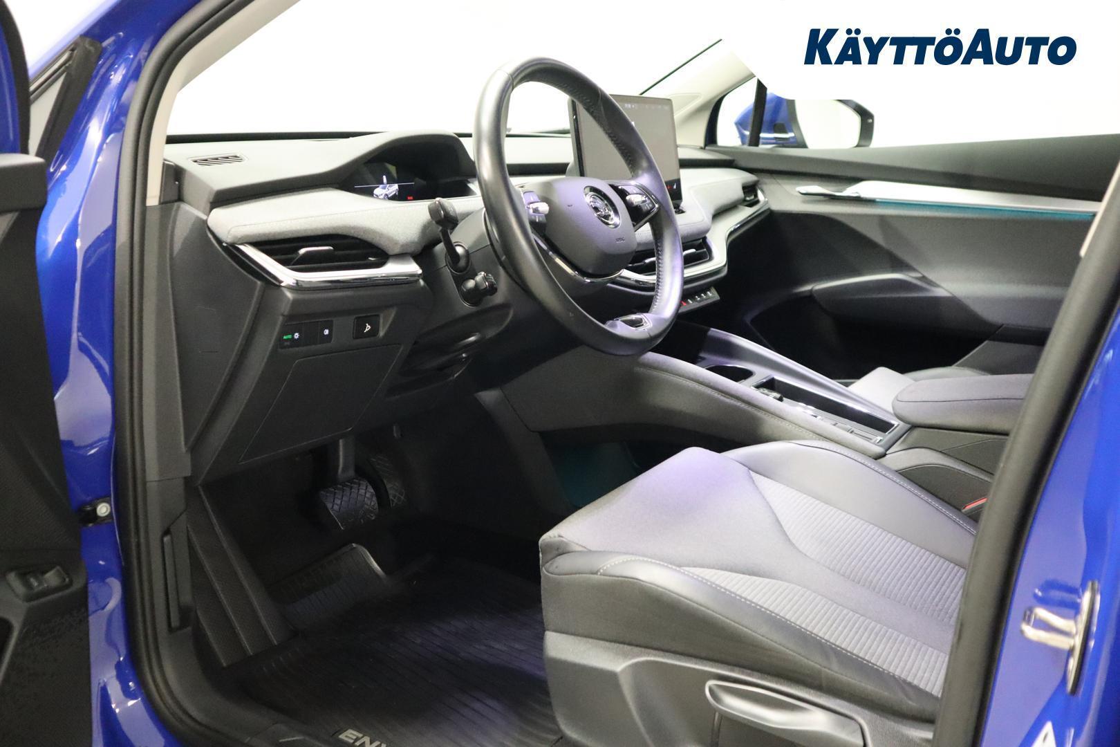 SKODA Enyaq 2023