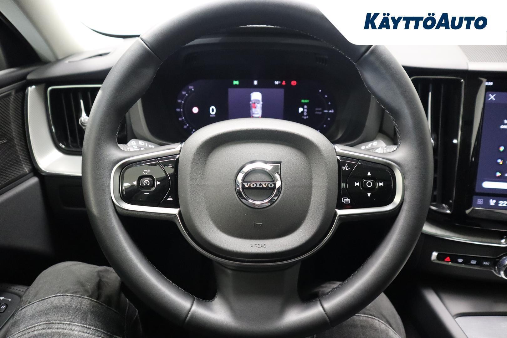 VOLVO XC60 22