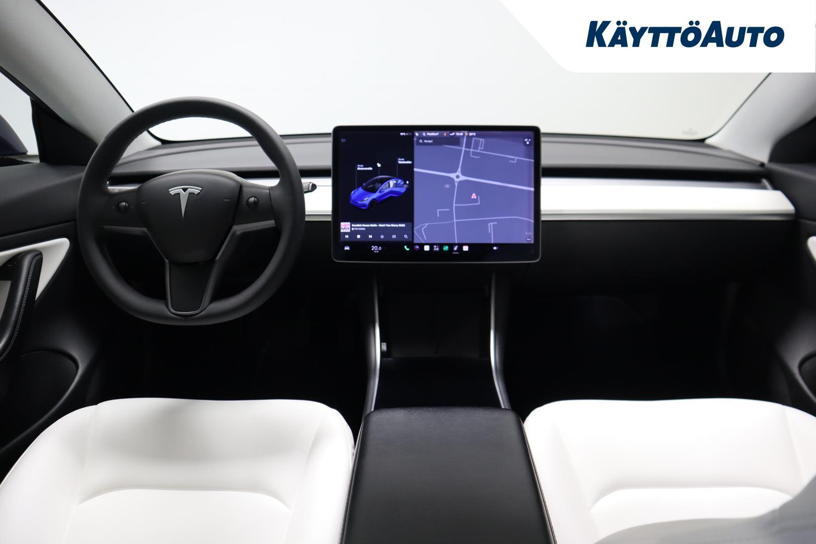 TESLA Model 3 2020