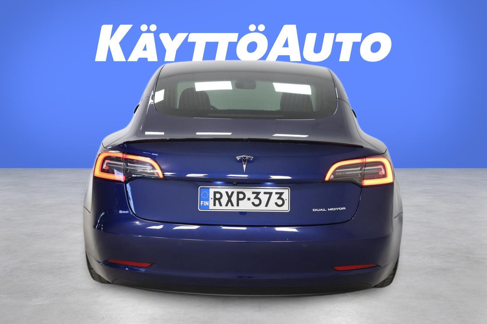 TESLA Model 3 2020