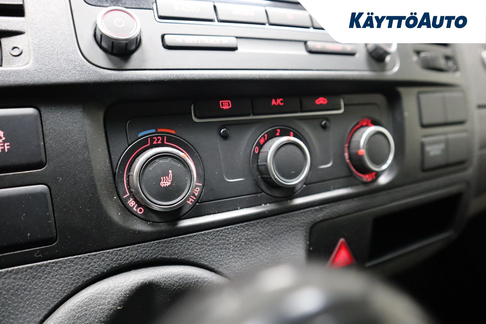 VOLKSWAGEN Transporter 2015