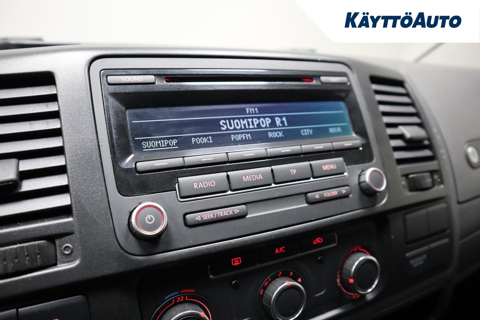 VOLKSWAGEN Transporter 2015