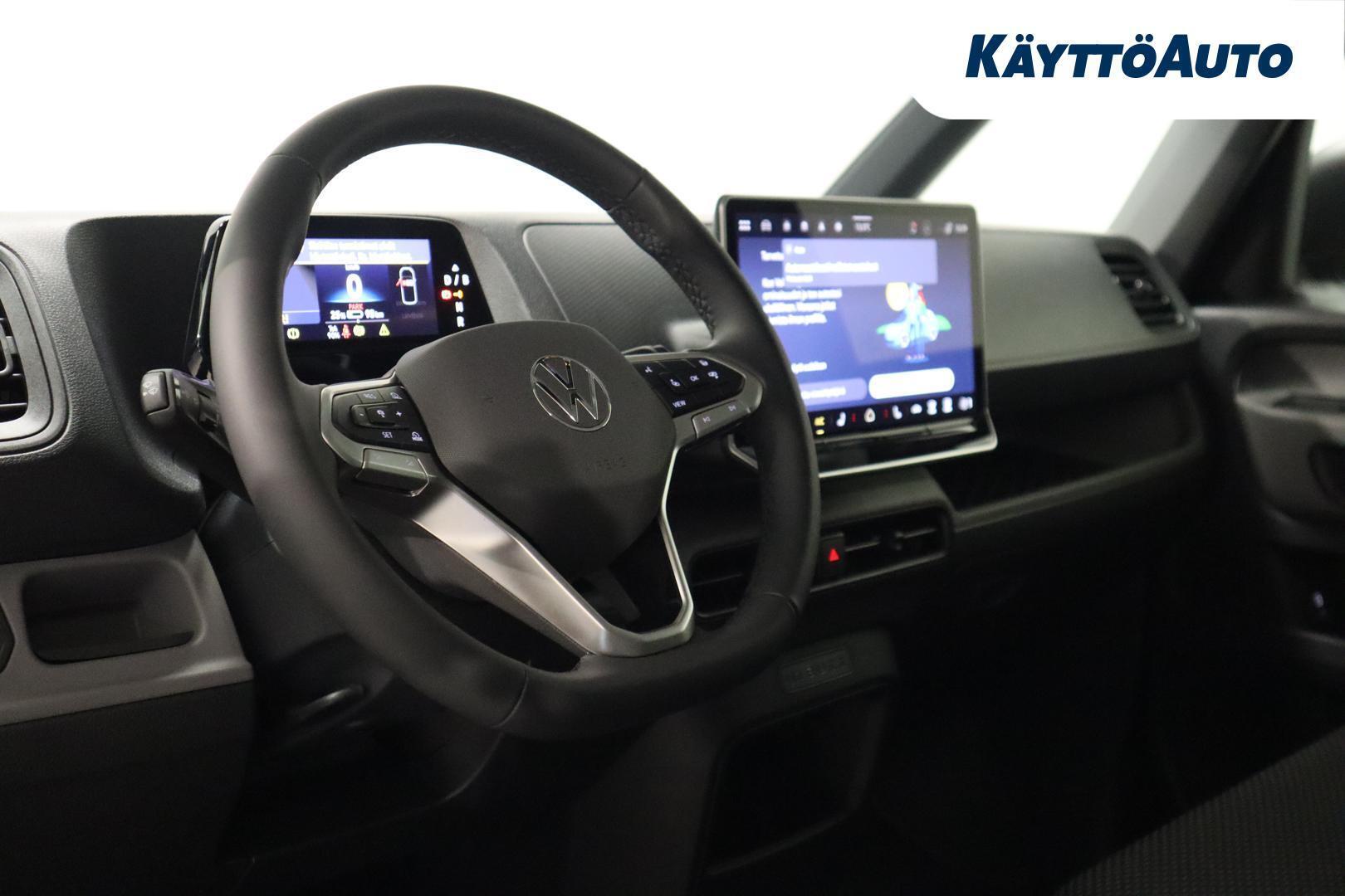 VOLKSWAGEN ID. Buzz Cargo 14