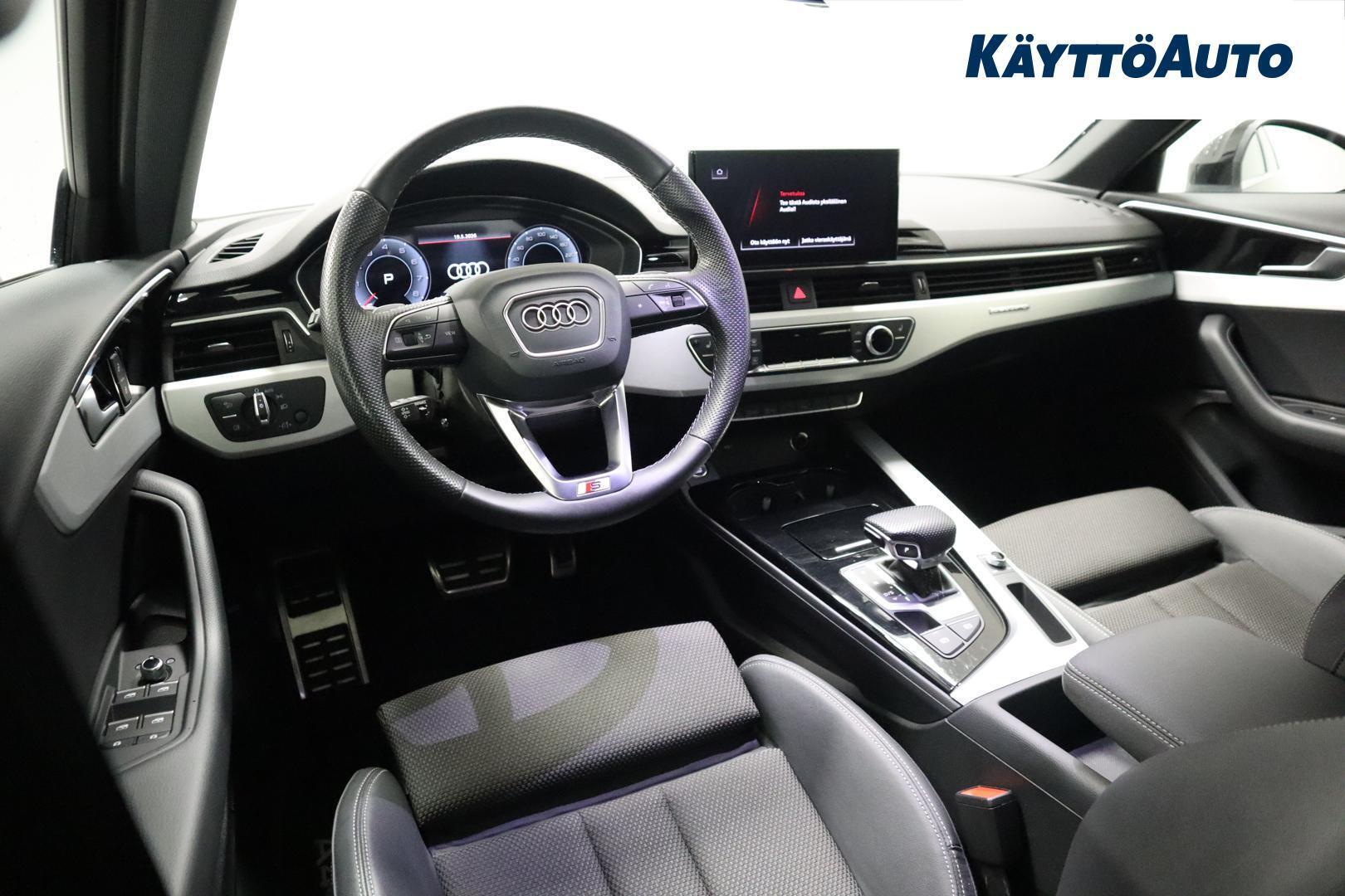 AUDI A4 2024