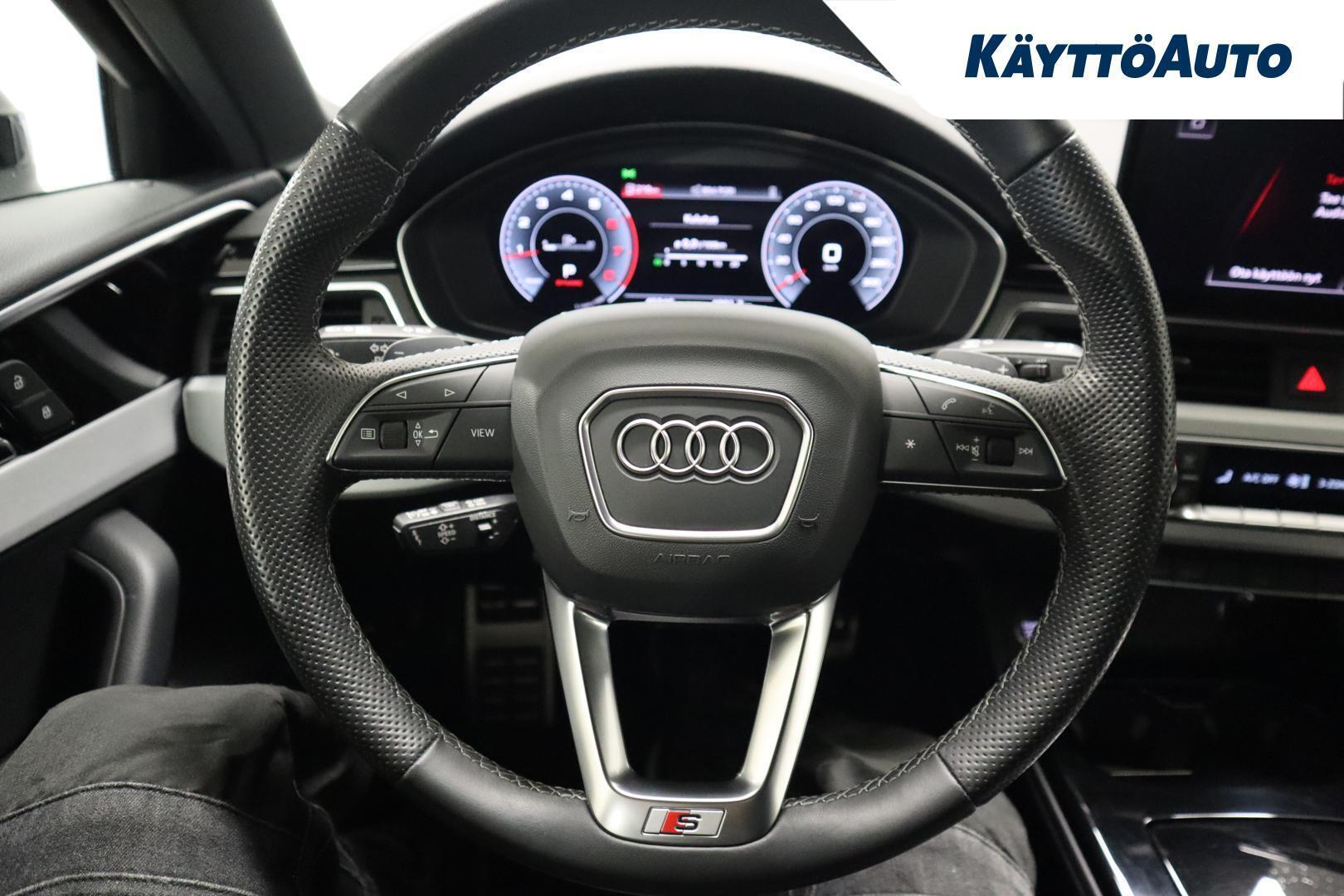 AUDI A4 2024