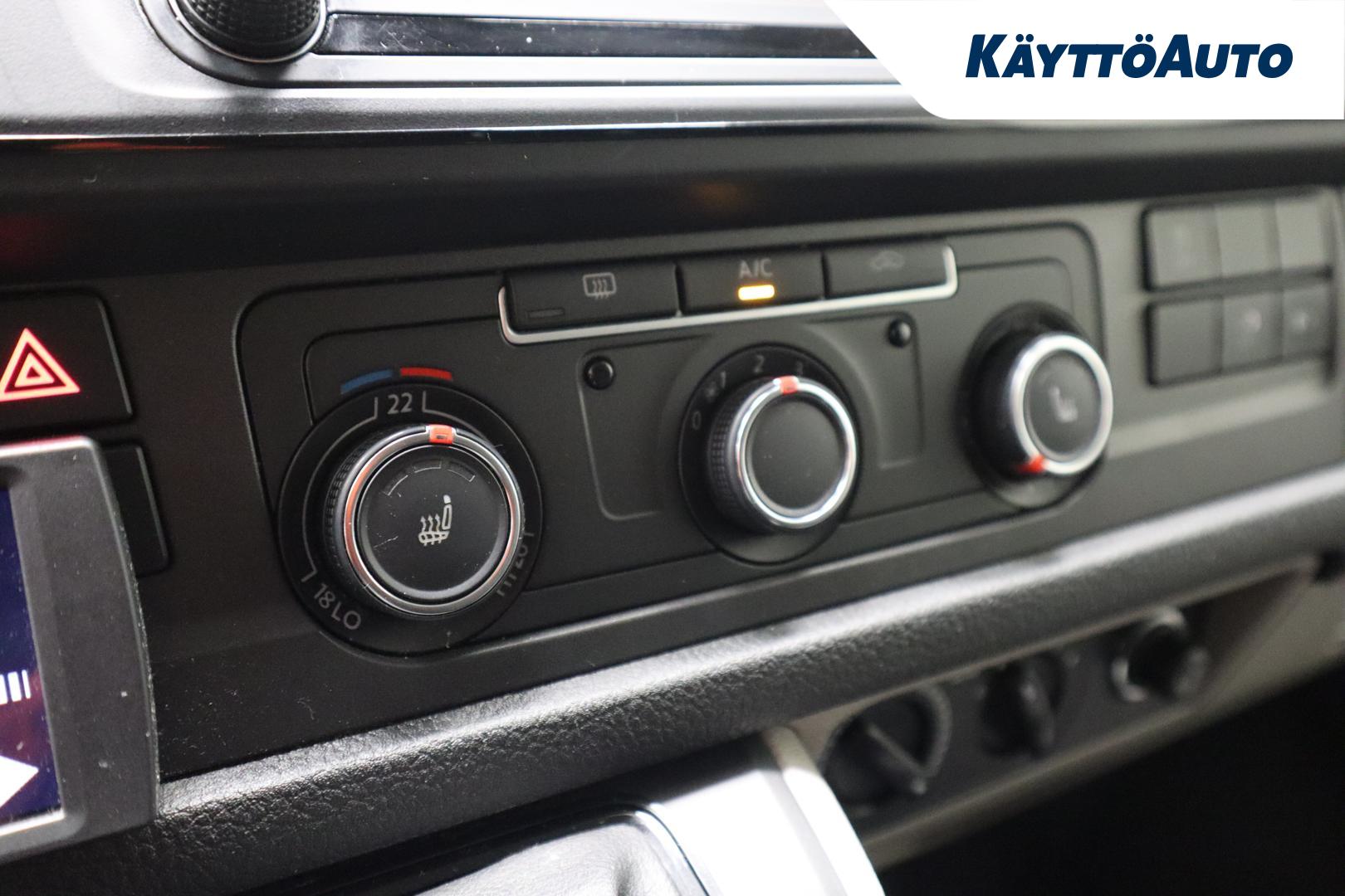 VOLKSWAGEN Transporter 2017