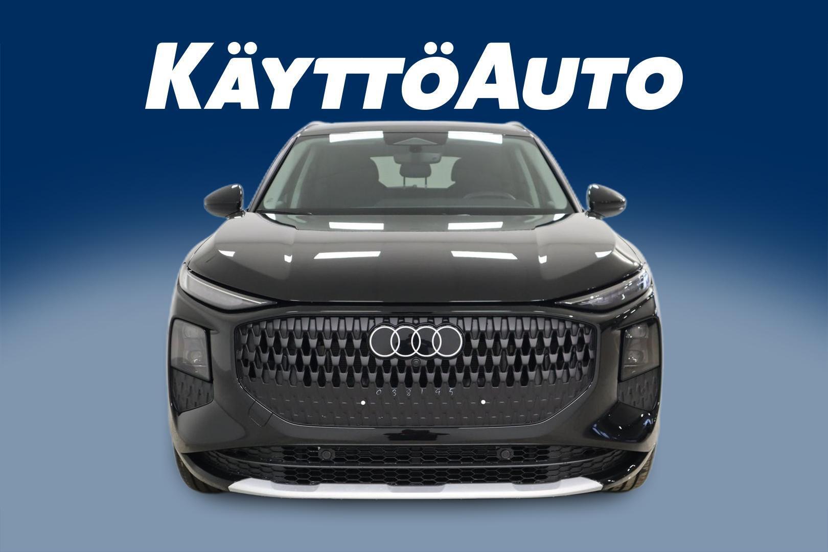 AUDI Q3 5