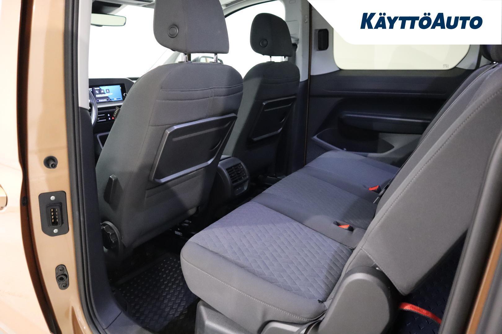 VOLKSWAGEN Caddy Maxi 14
