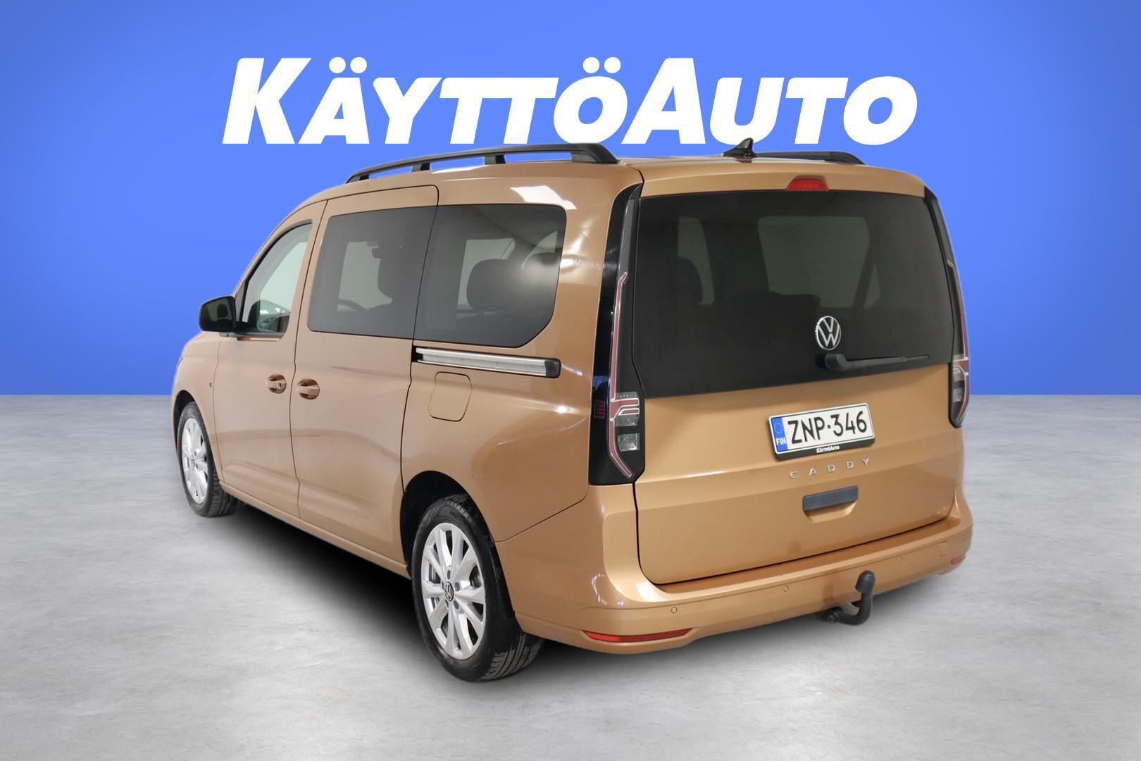 VOLKSWAGEN Caddy Maxi 8