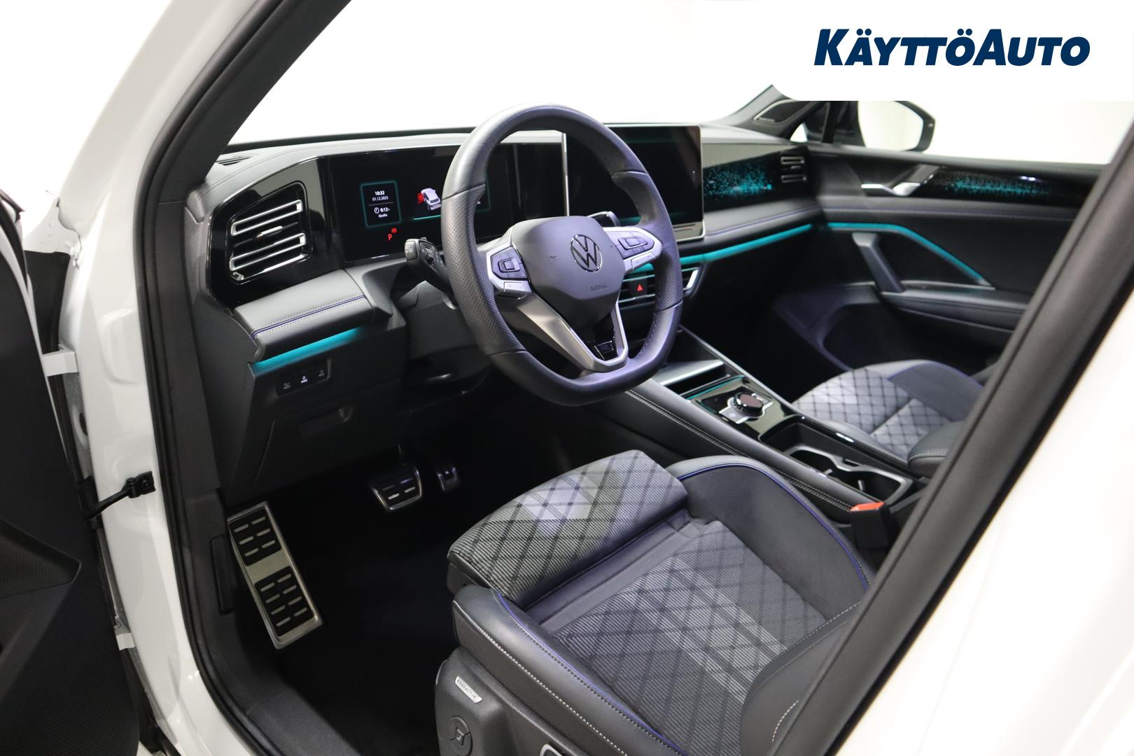 VOLKSWAGEN Tiguan 2025