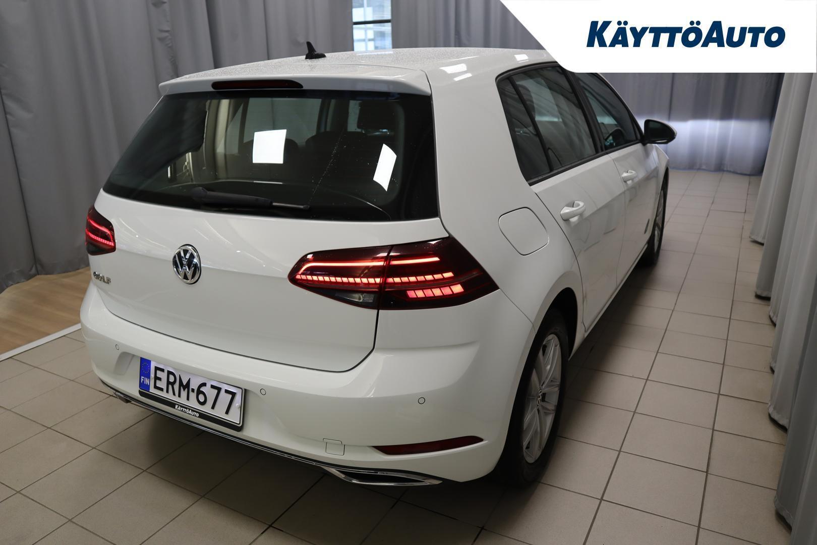 VOLKSWAGEN Golf 2019