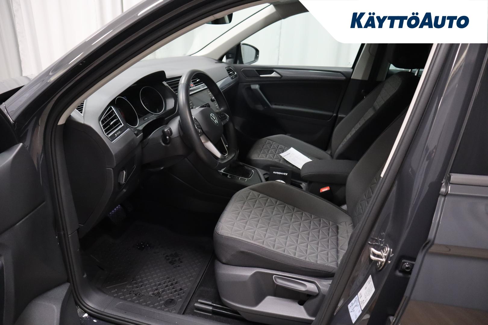 VOLKSWAGEN Tiguan 2022