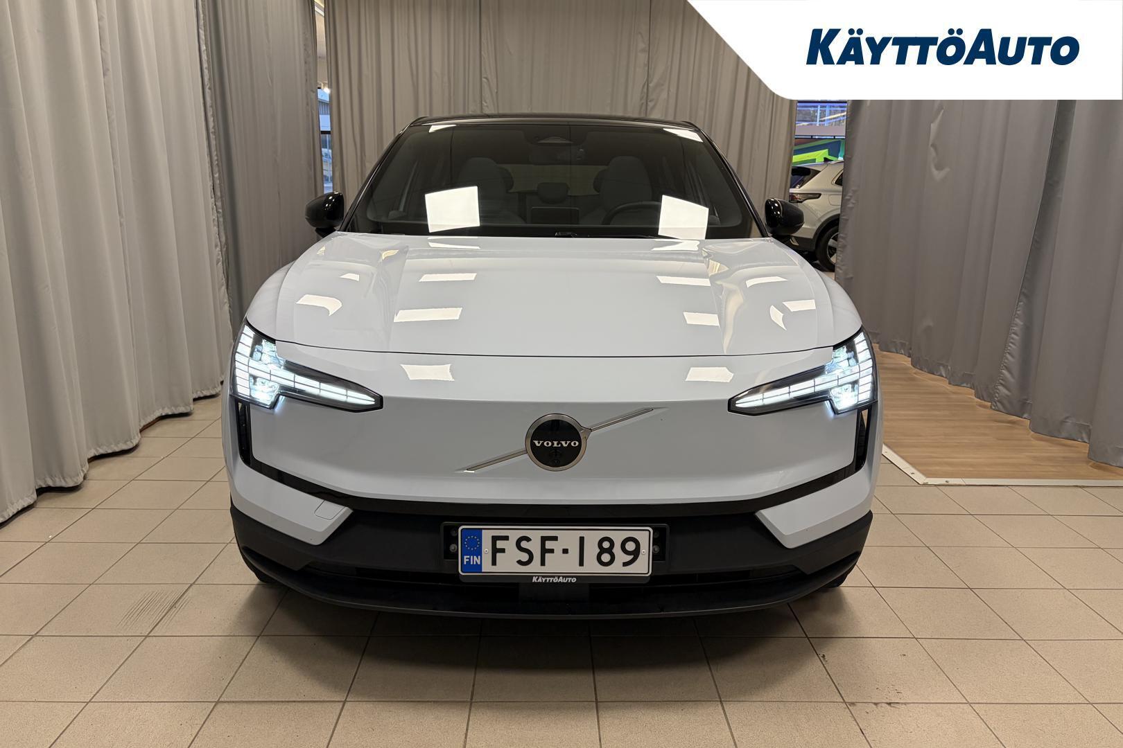 VOLVO EX30 2024