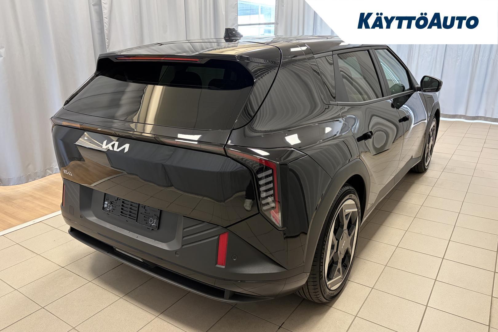 KIA EV4 4