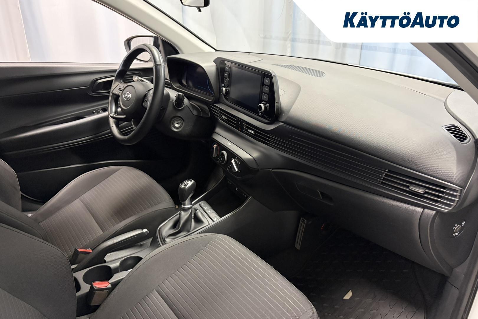 HYUNDAI i20 Hatchback 2021
