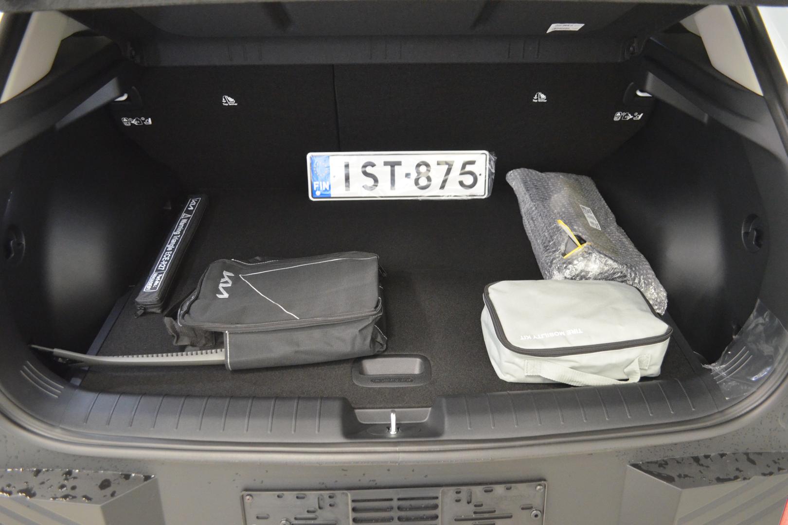 KIA EV4 2026