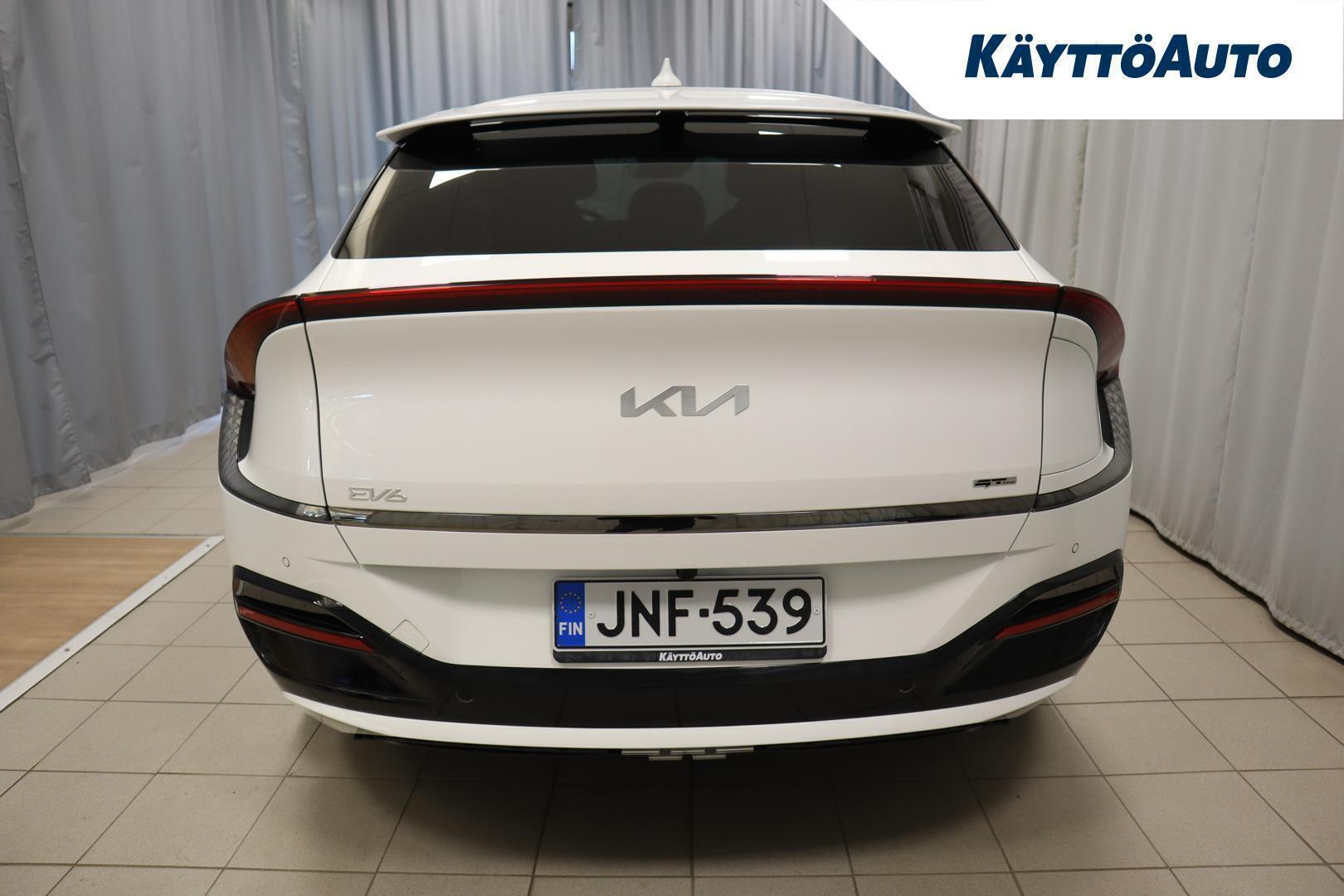 KIA EV6 2024