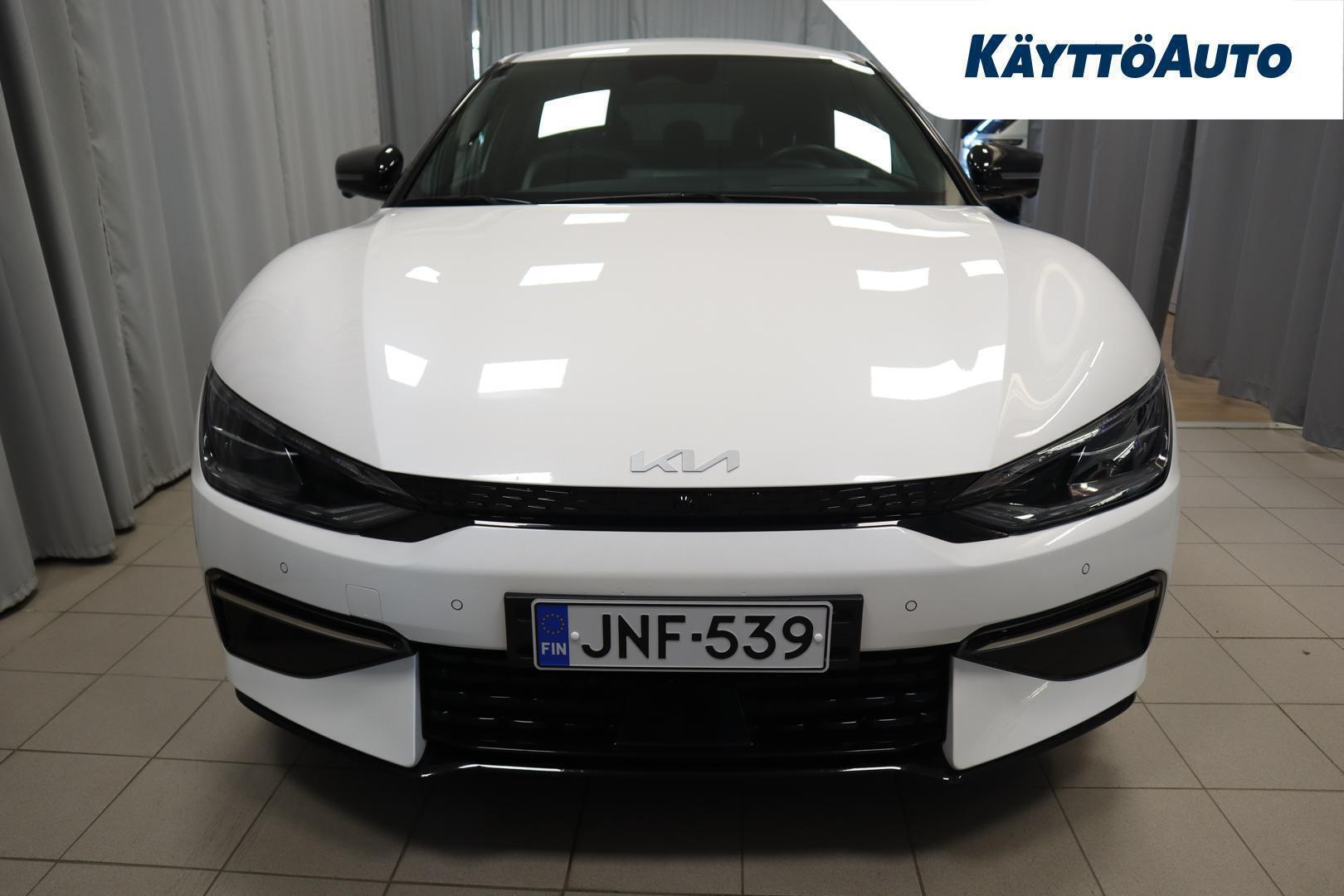 KIA EV6 2024