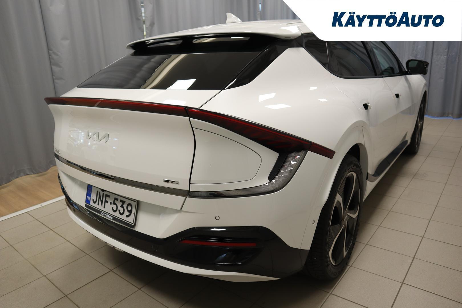 KIA EV6 2024