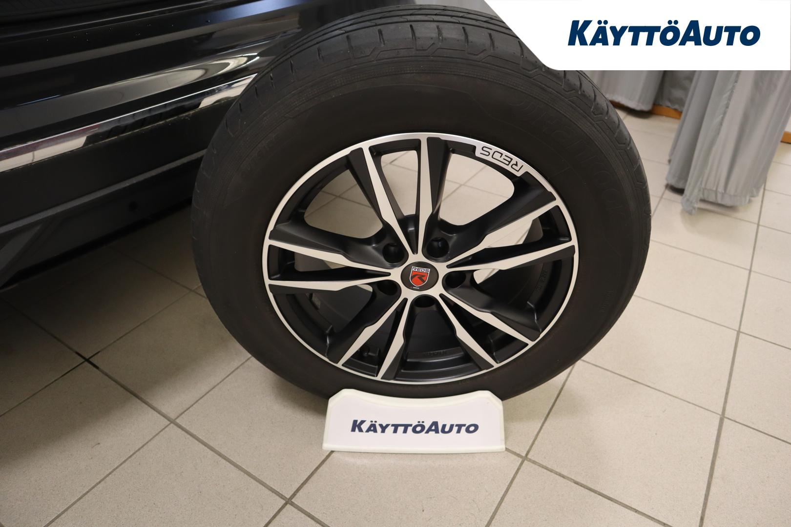 VOLKSWAGEN Tiguan 2024