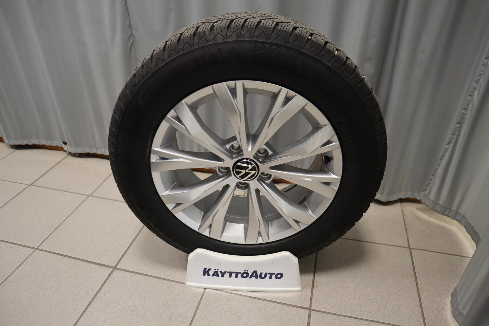VOLKSWAGEN Tiguan 2024