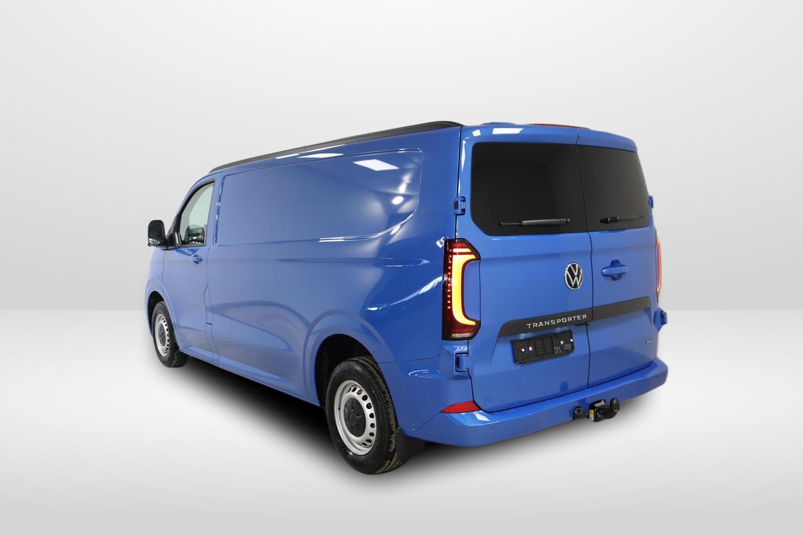VOLKSWAGEN Transporter 2026