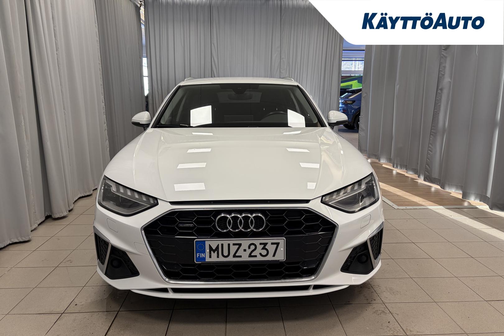 AUDI A4 2020