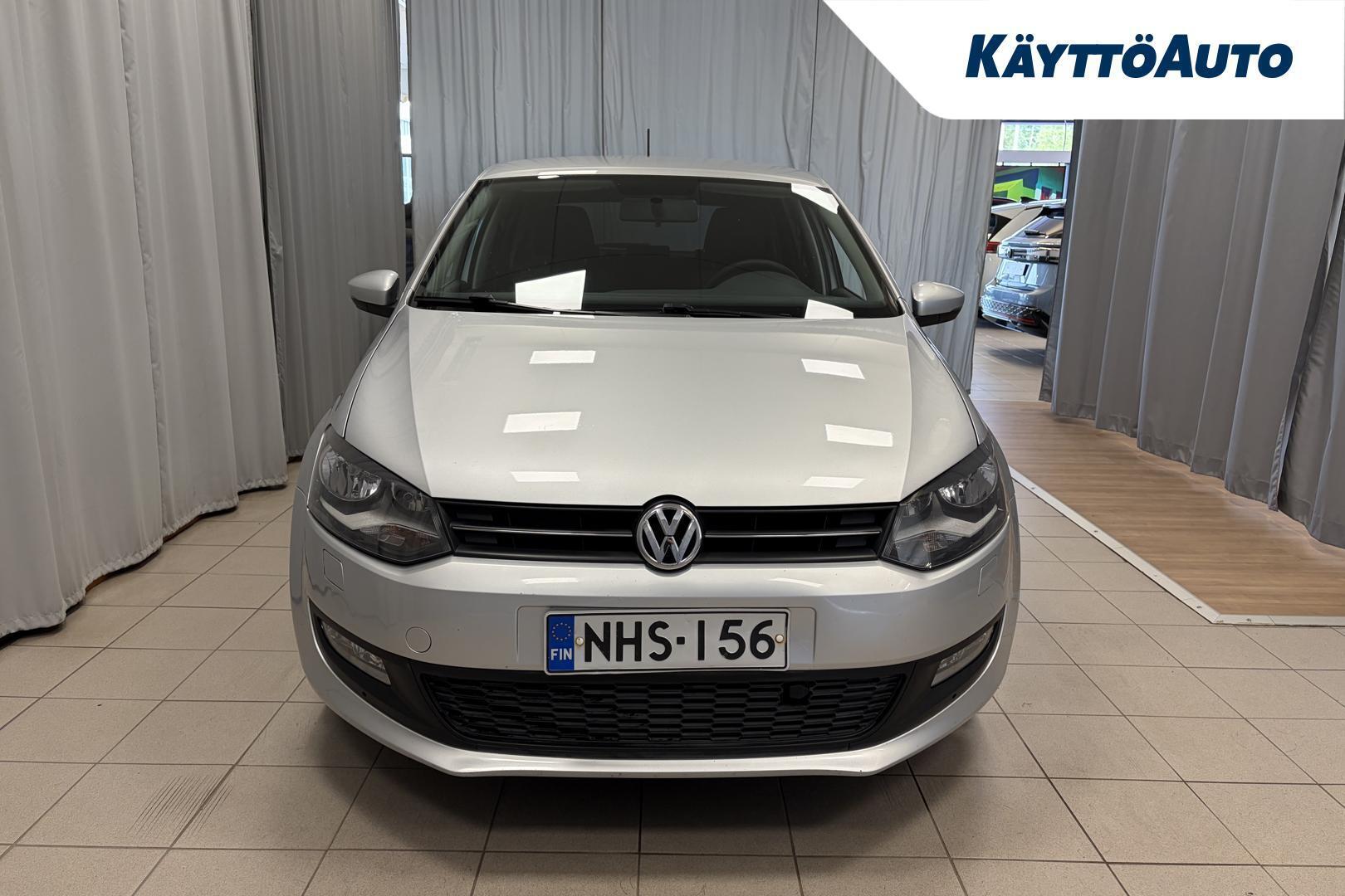 VOLKSWAGEN Polo 2010