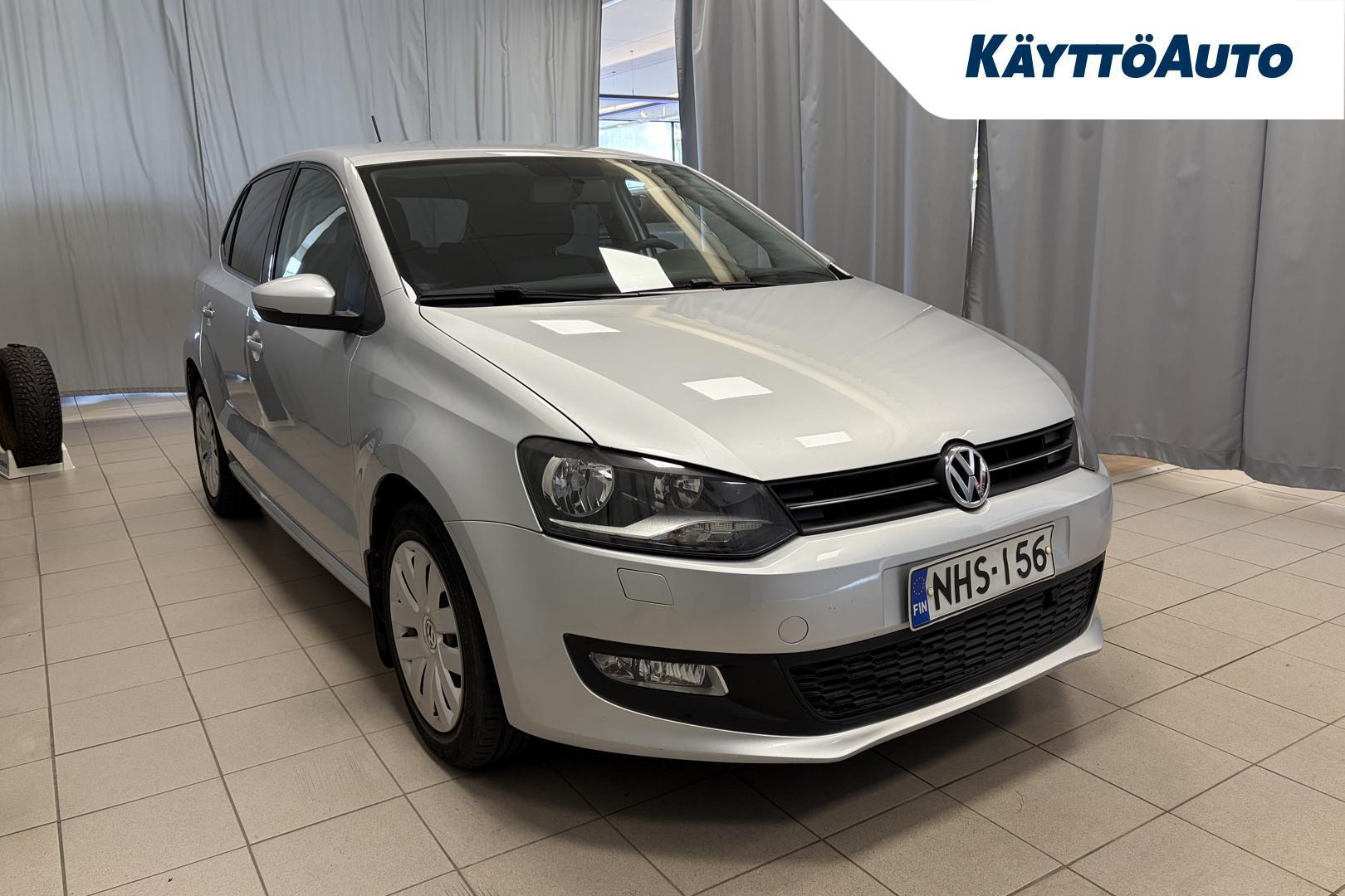 VOLKSWAGEN Polo 2010