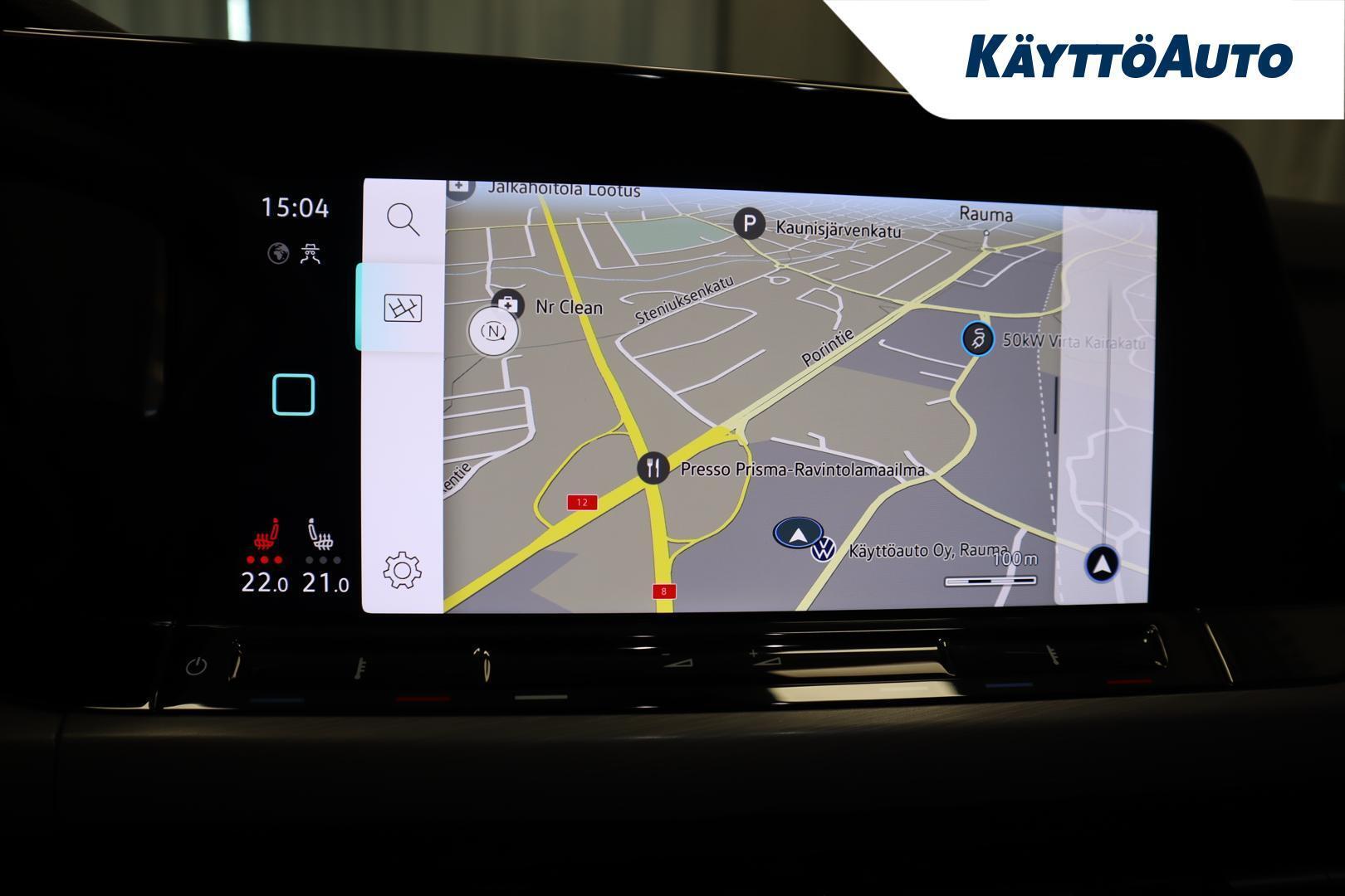 VOLKSWAGEN Golf 2023