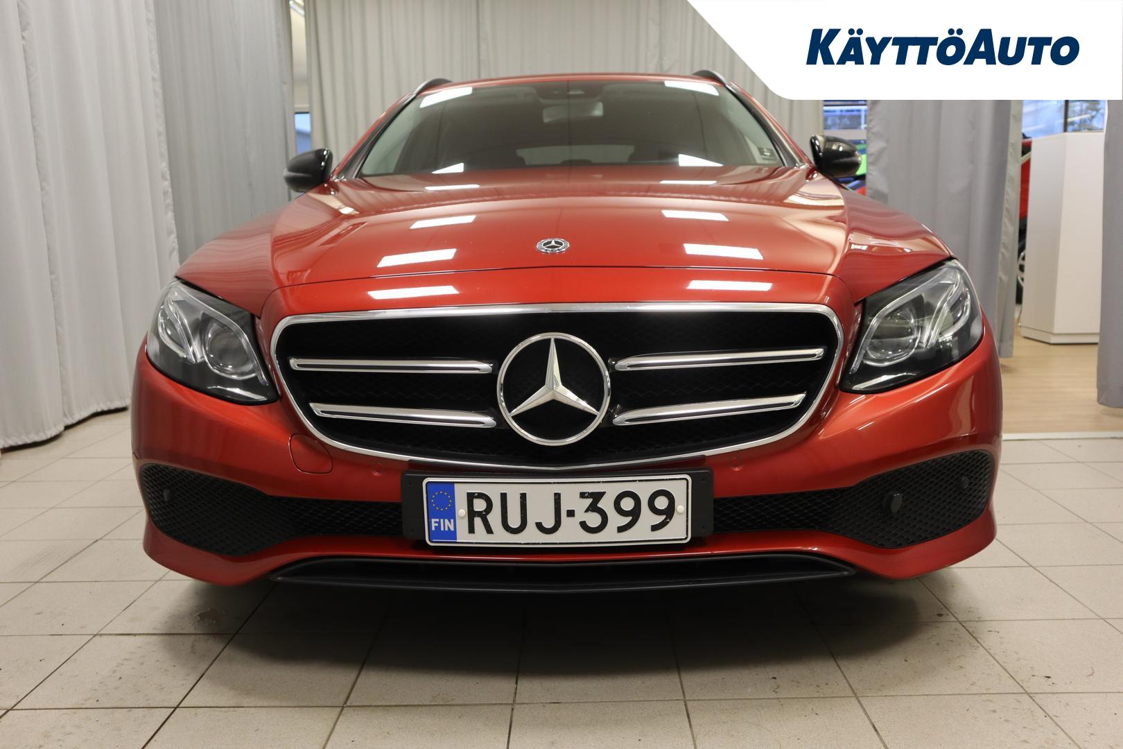 MERCEDES-BENZ E 2020