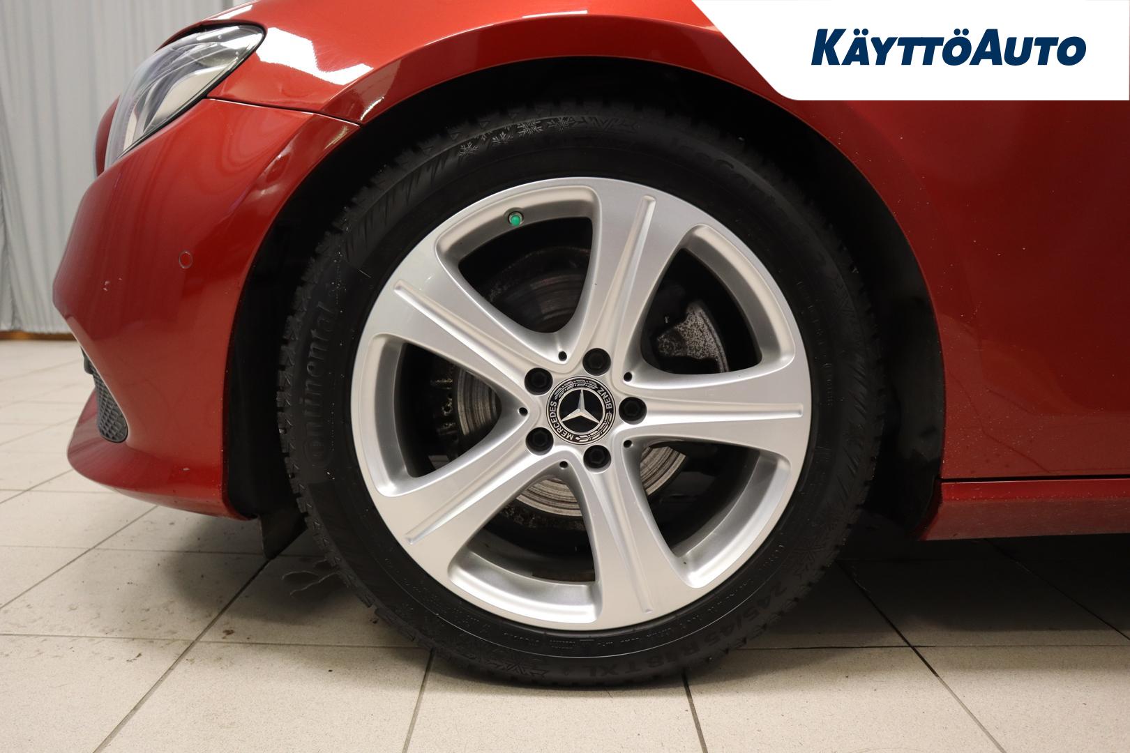 MERCEDES-BENZ E 2020