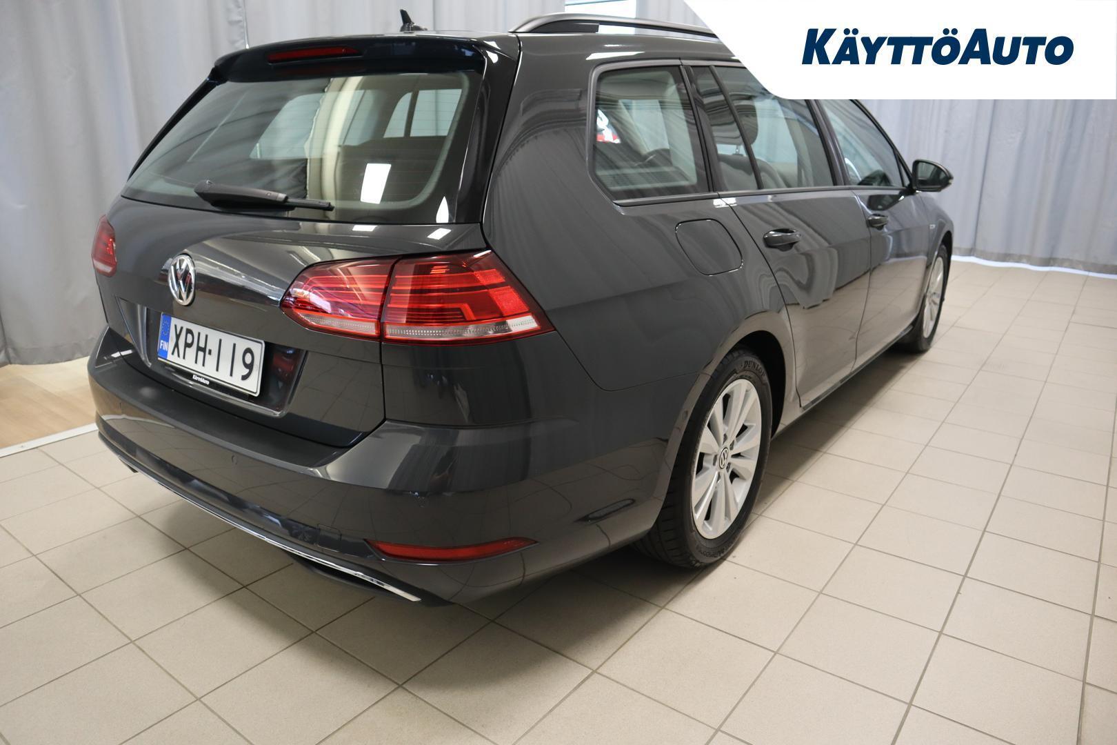 VOLKSWAGEN Golf 14
