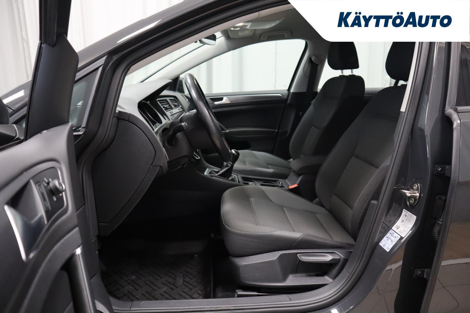 VOLKSWAGEN Golf 6