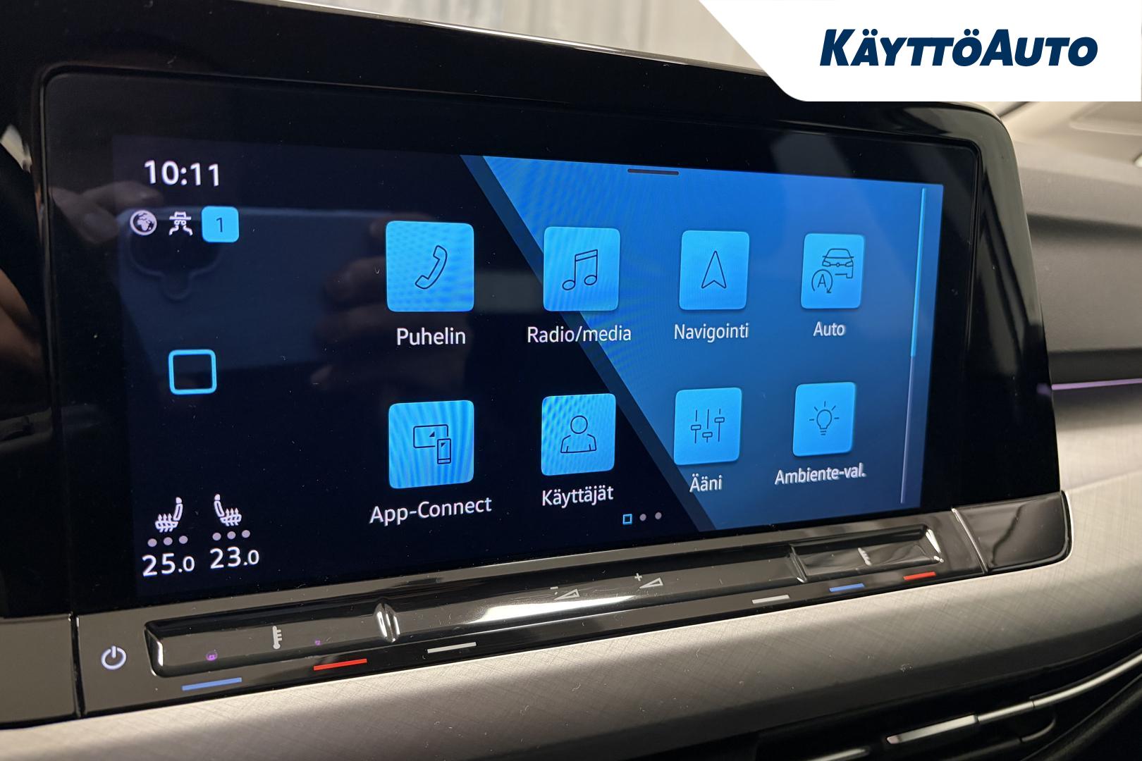 VOLKSWAGEN Golf 2021