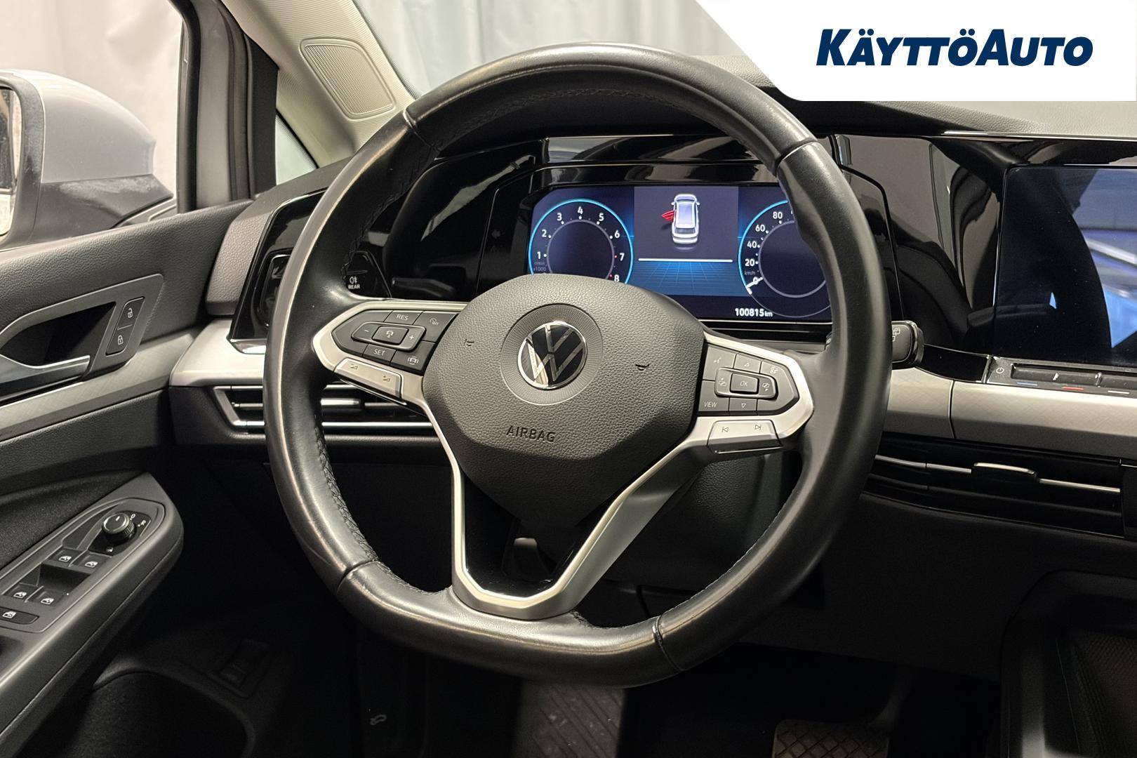 VOLKSWAGEN Golf 2021