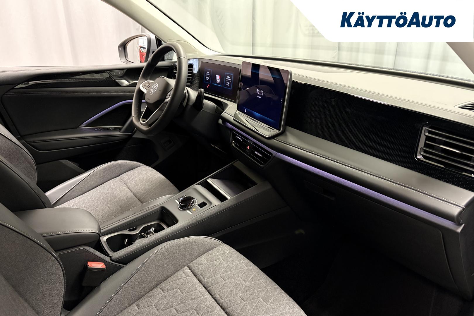 VOLKSWAGEN Tiguan 2025